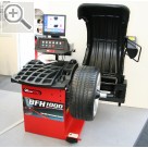 Automechanika 2006 in Frankfurt/Main Durch die berhrungslose Lasertechnik der BFH1000 von John Bean wird nicht nur die Unwucht der Rder ermittelt, sondern auch die Unrundheit von Reifen und Felge festgestellt und korrigiert.  