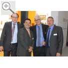 Automechanika Frankfurt 2014 NUSSBAUM auf der Automechanika 2014 - Bernhard Reusch (re.) und Joachim Vth (2.v.r.) mit Handelskollegen von Hoilger Schaub die Werkstattprofis.  