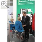 STAHLGRUBER Leistungsschau 2015 Nürnberg Georg Limpers unterhlt die Kinderlein, solange sich die Eltern ber die GUTMANN Produkte informieren.  