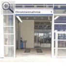 Erffnung der Düsseldorfer Automeile. Die doppelspurige Direktannahme bei FORD KROYMANS.   Bremsprfstnde - Prfstrassen